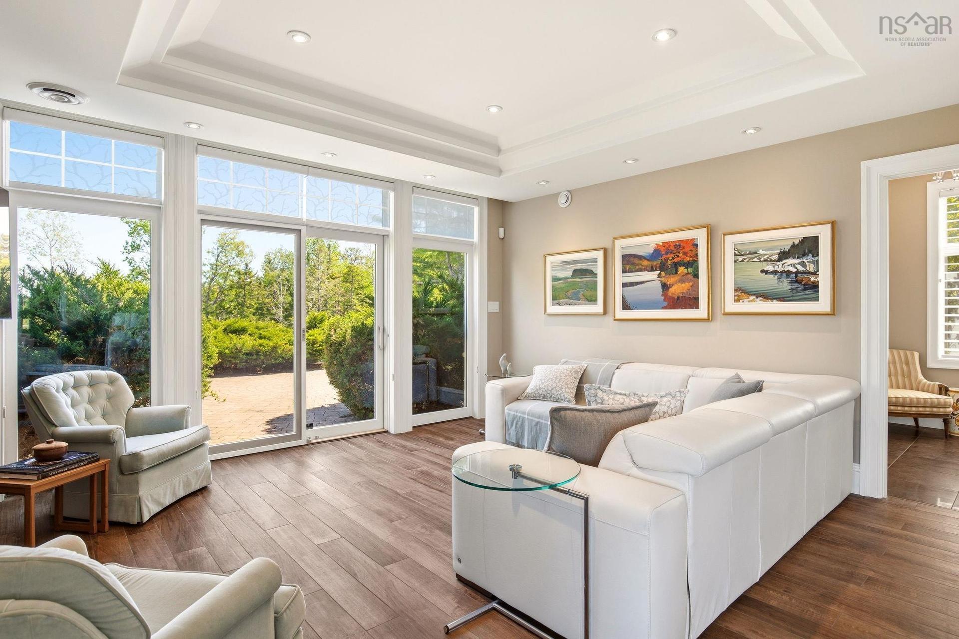 6 Mary Lane, Chester Basin, NS - Indoor Photo Showing Living Room