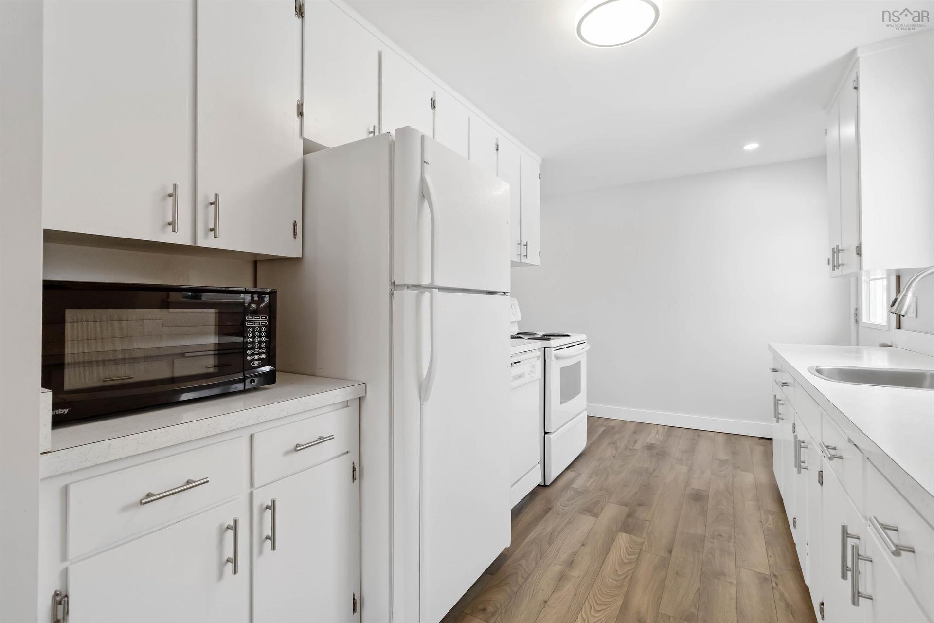 171 Centennial Avenue, Lunenburg, NS