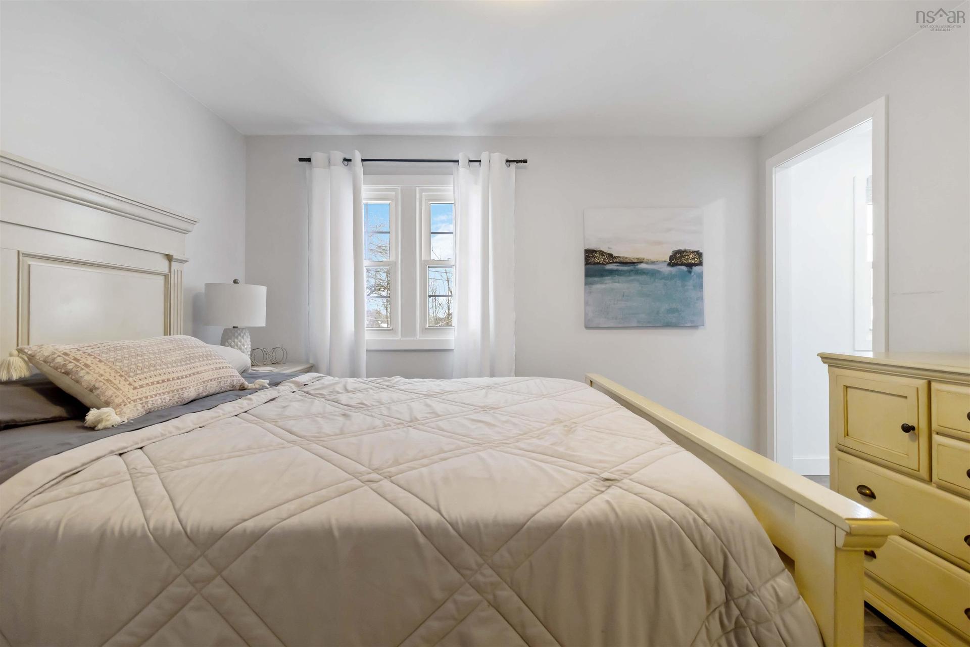 171 Centennial Avenue, Lunenburg, NS