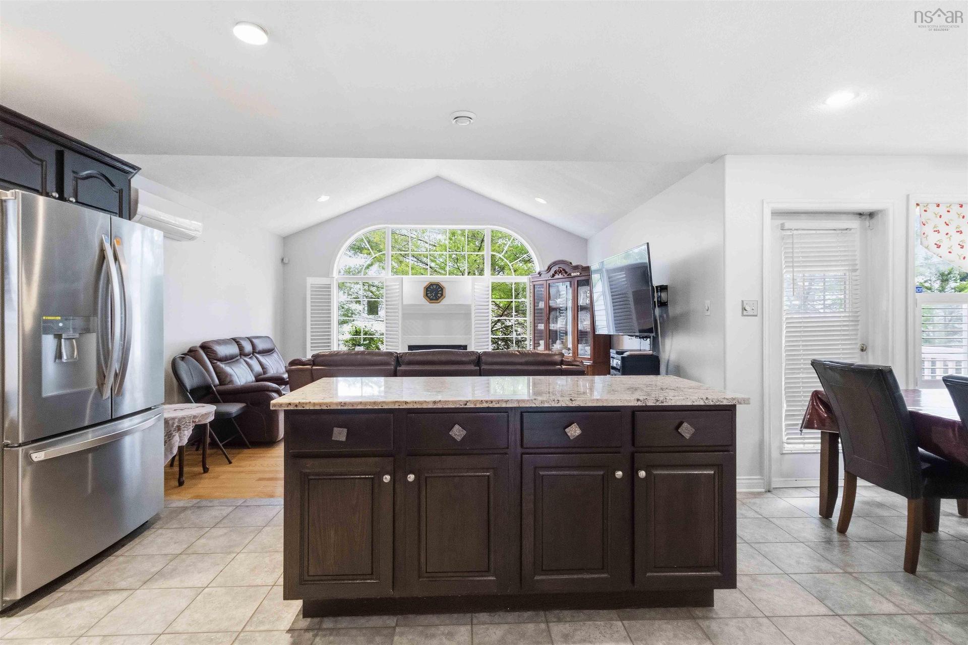 36 Roxham Close, Clayton Park, NS