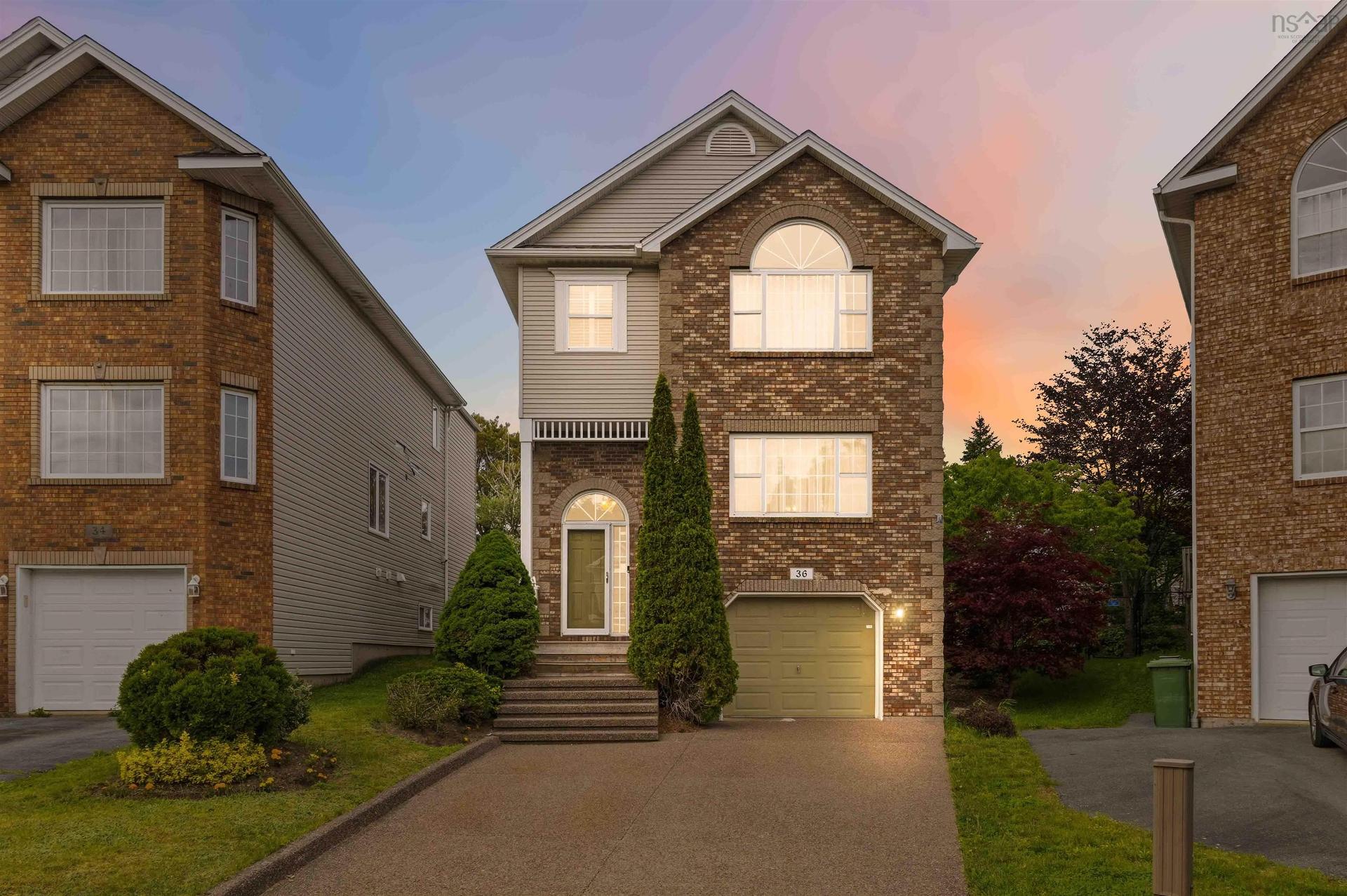 36 Roxham Close, Clayton Park, NS
