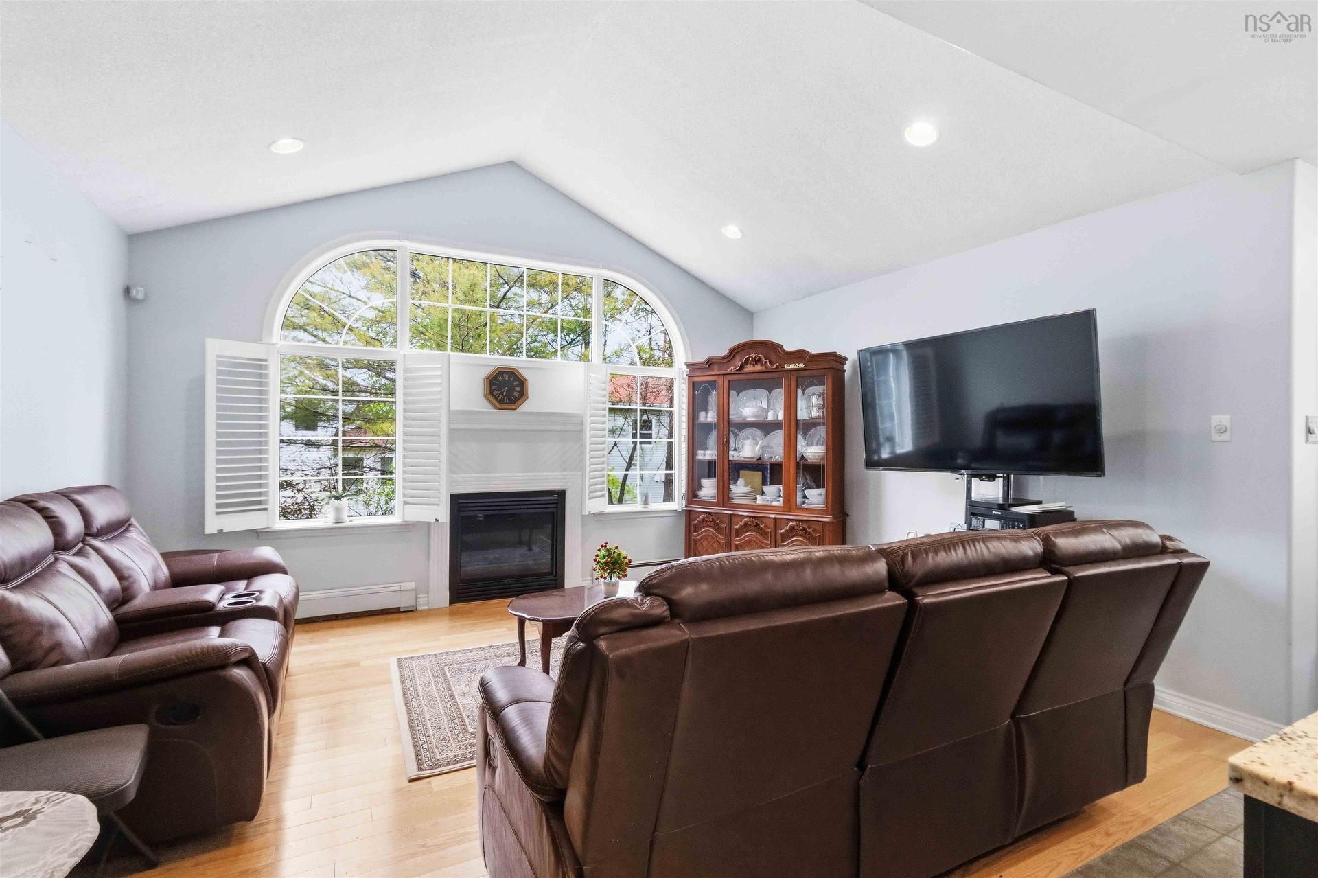 36 Roxham Close, Clayton Park, NS