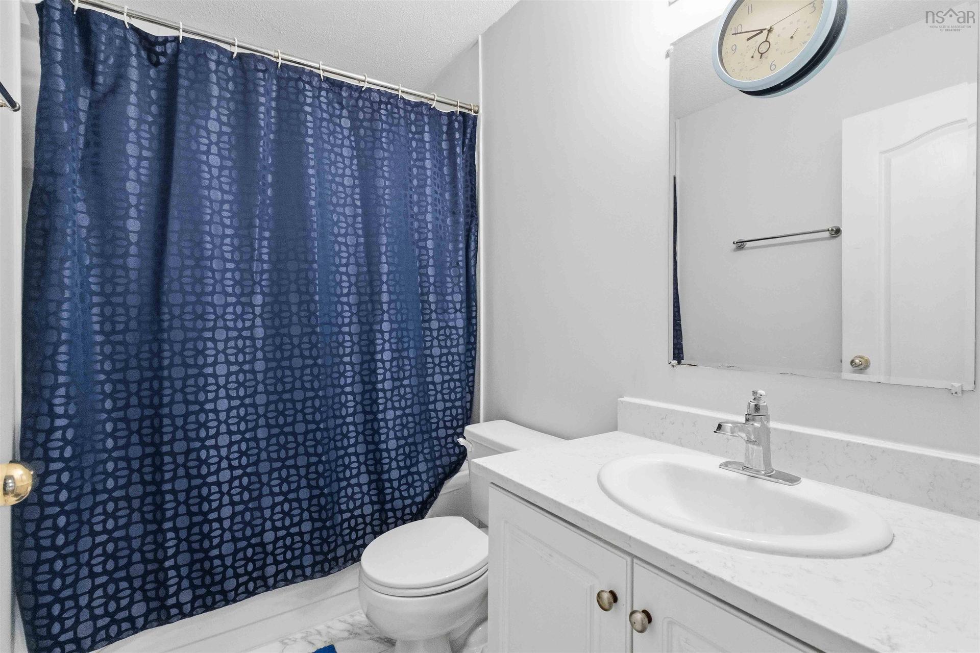 36 Roxham Close, Clayton Park, NS