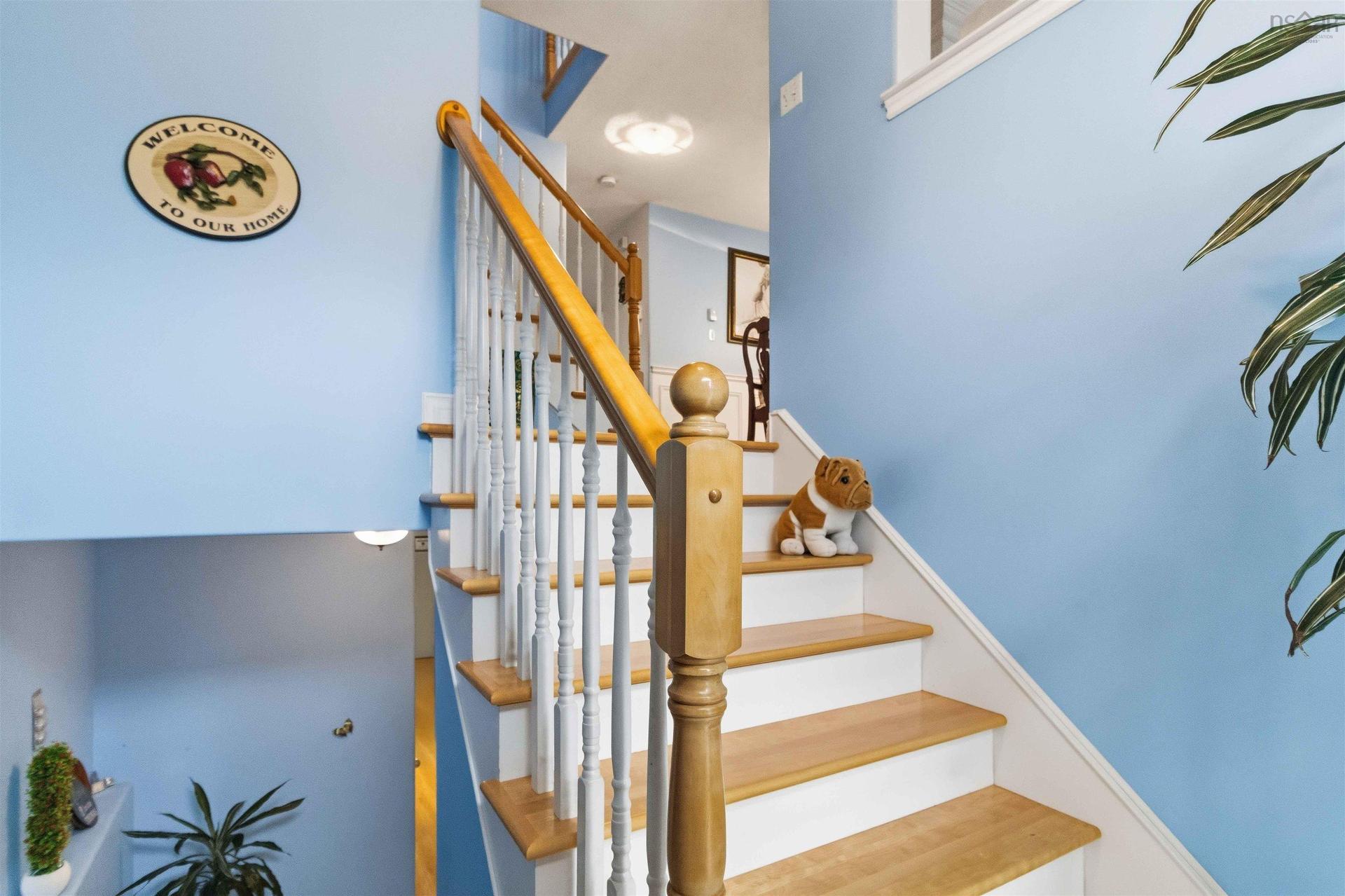 36 Roxham Close, Clayton Park, NS