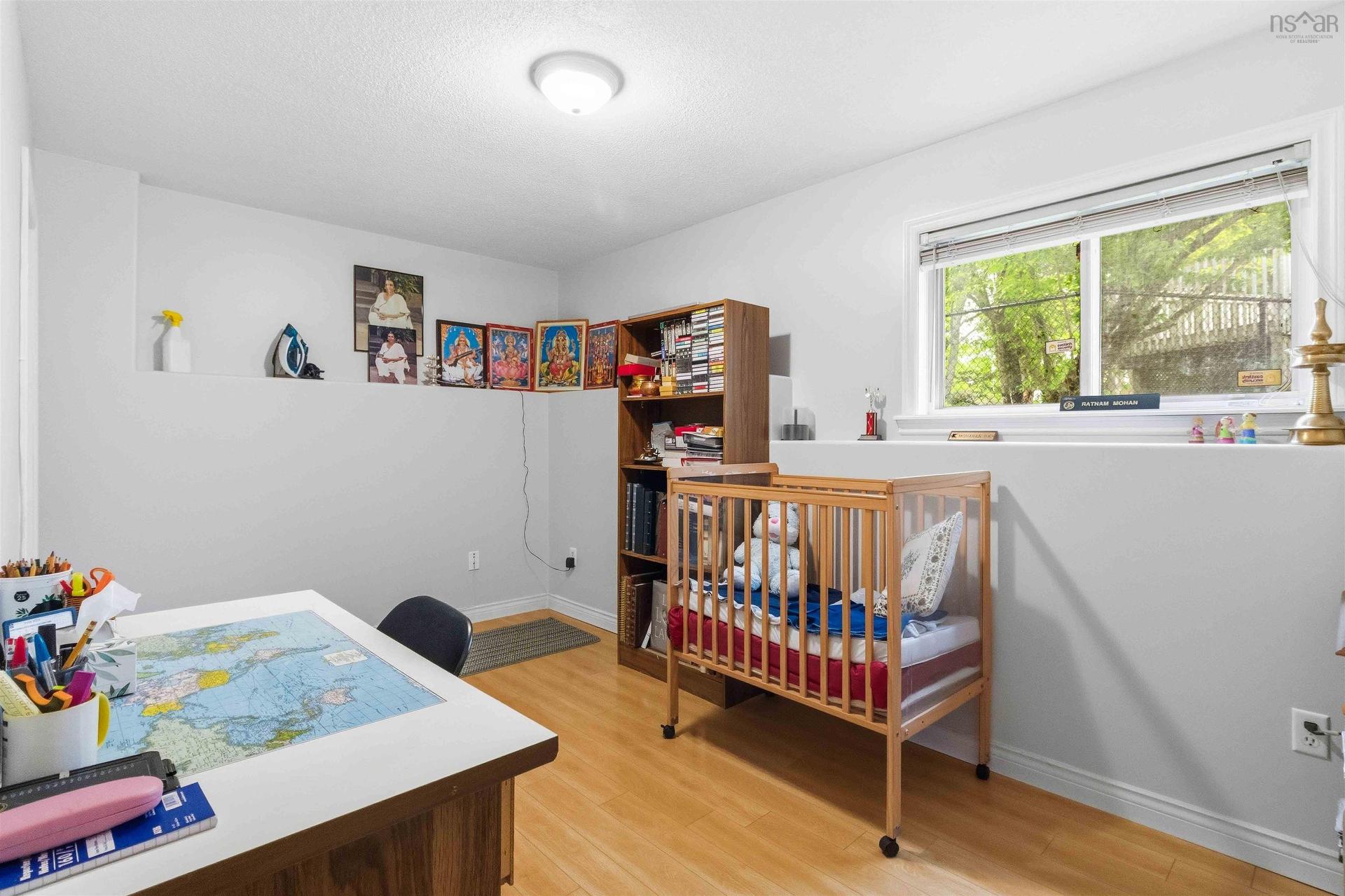 36 Roxham Close, Clayton Park, NS