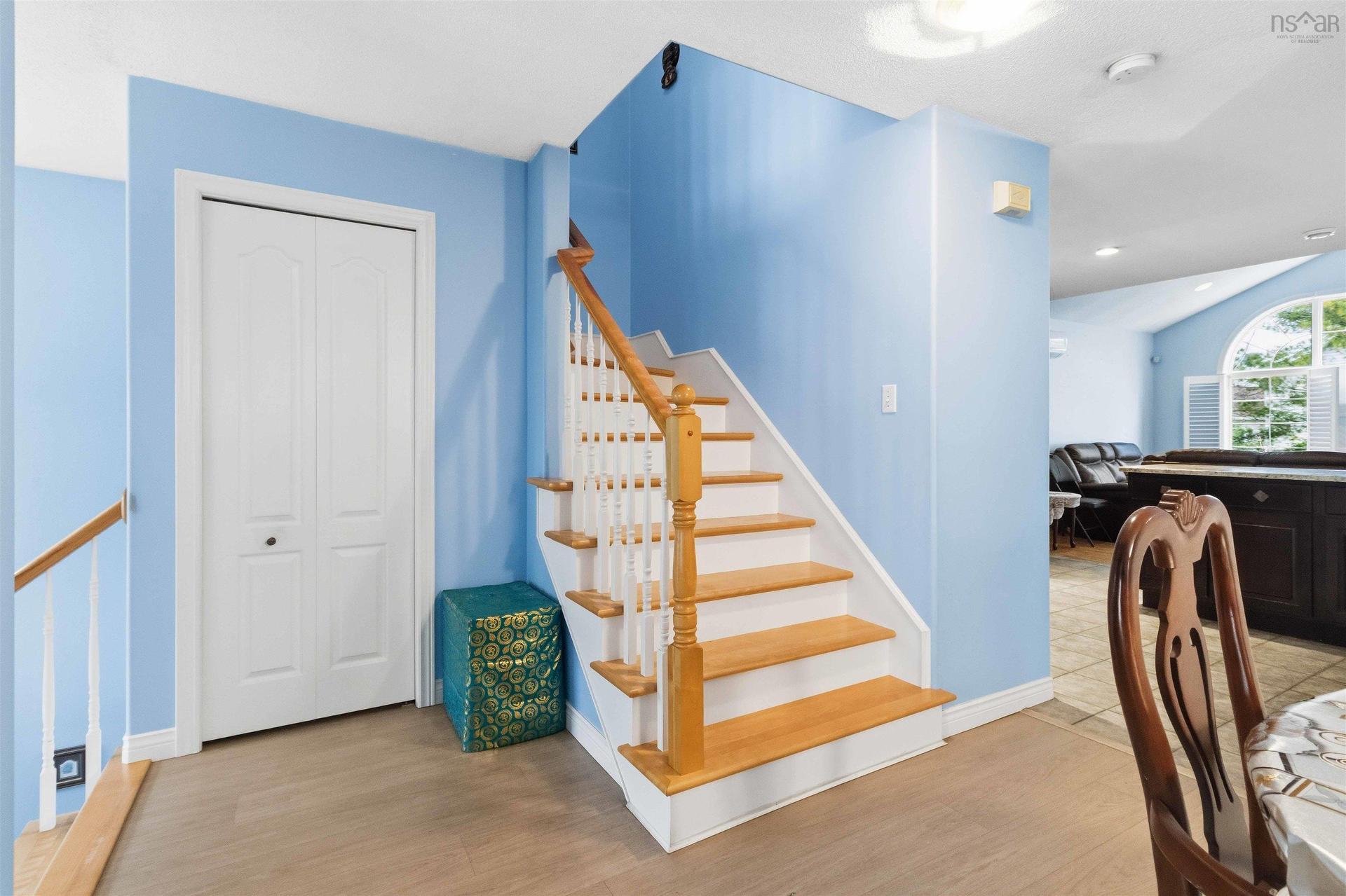 36 Roxham Close, Clayton Park, NS