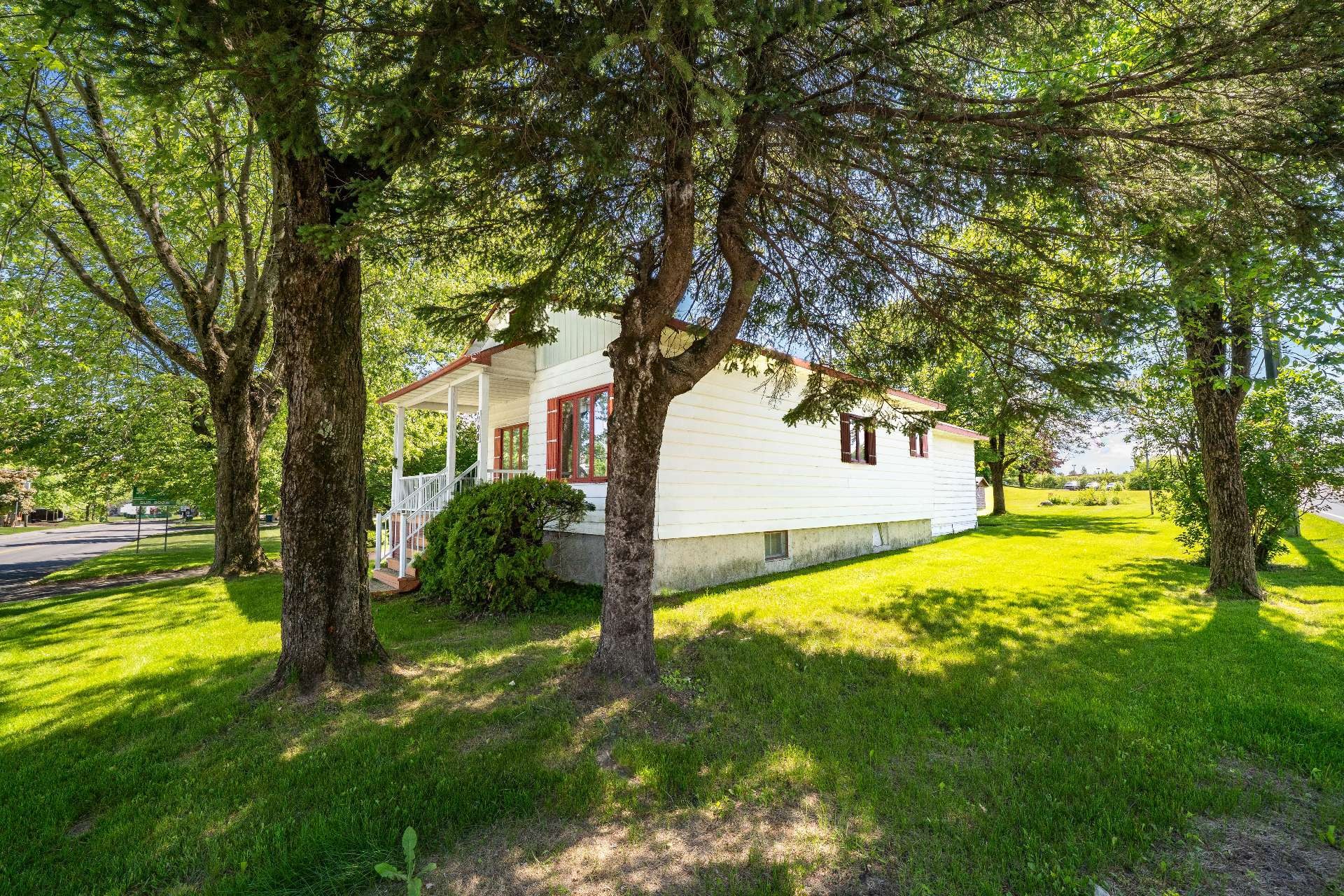 Extérieur - 1198 Av. Du Lac-St-Charles, Québec (La Haute-Saint-Charles), QC - Outdoor