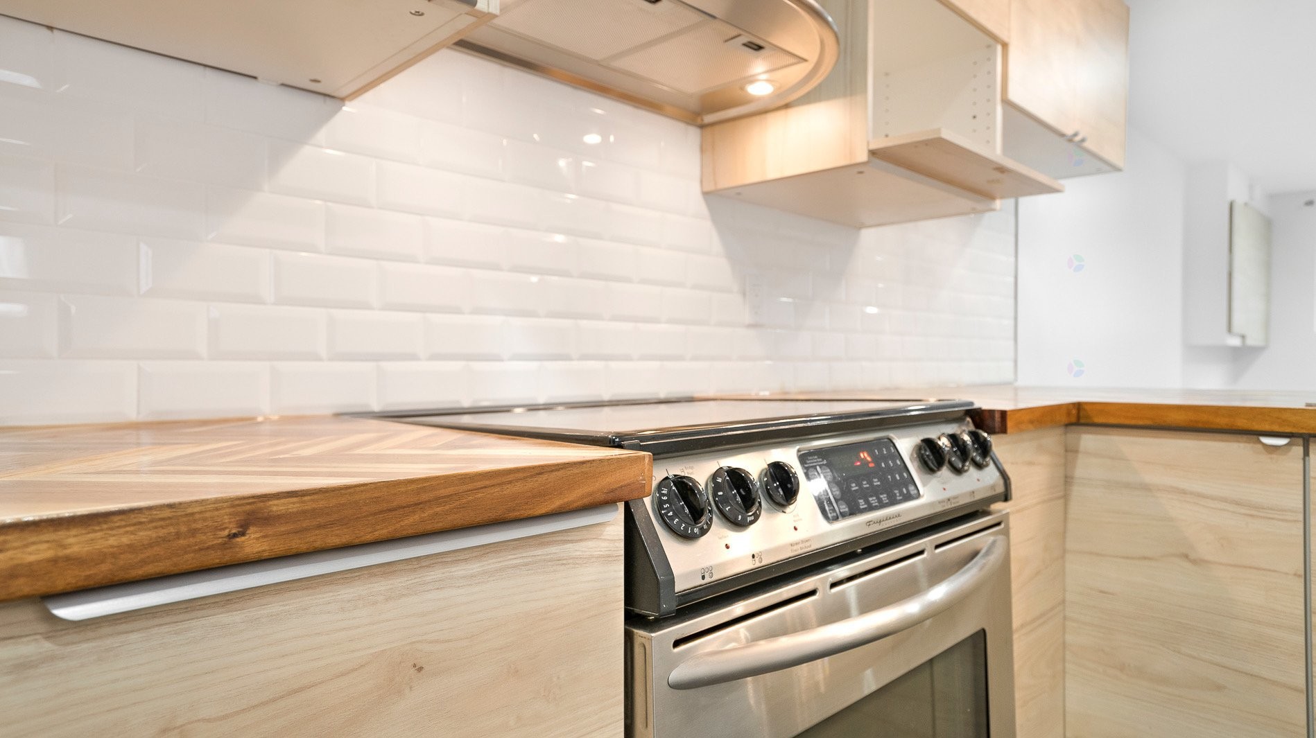 Kitchen - 4013 Rue Mackenzie, Montréal (Côte-Des-Neiges/Notre-Dame-De-Grâce), QC