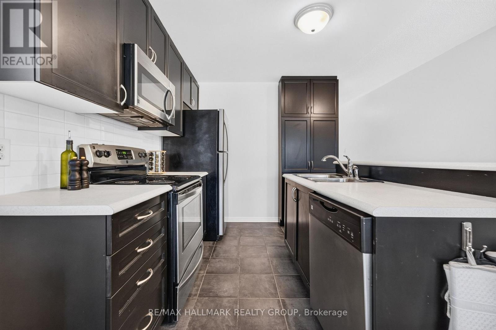 26 - 2591 Longfields Drive, Ottawa, ON