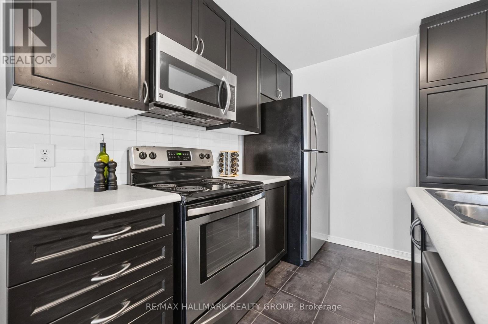 26 - 2591 Longfields Drive, Ottawa, ON