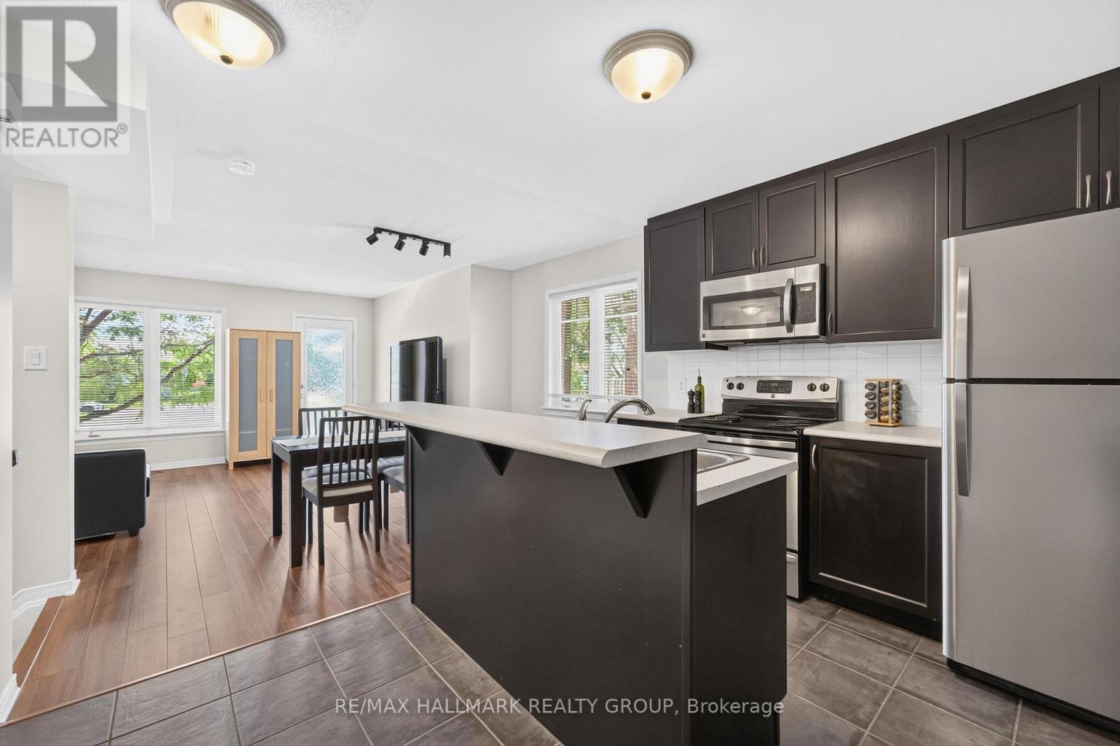 26 - 2591 Longfields Drive, Ottawa, ON