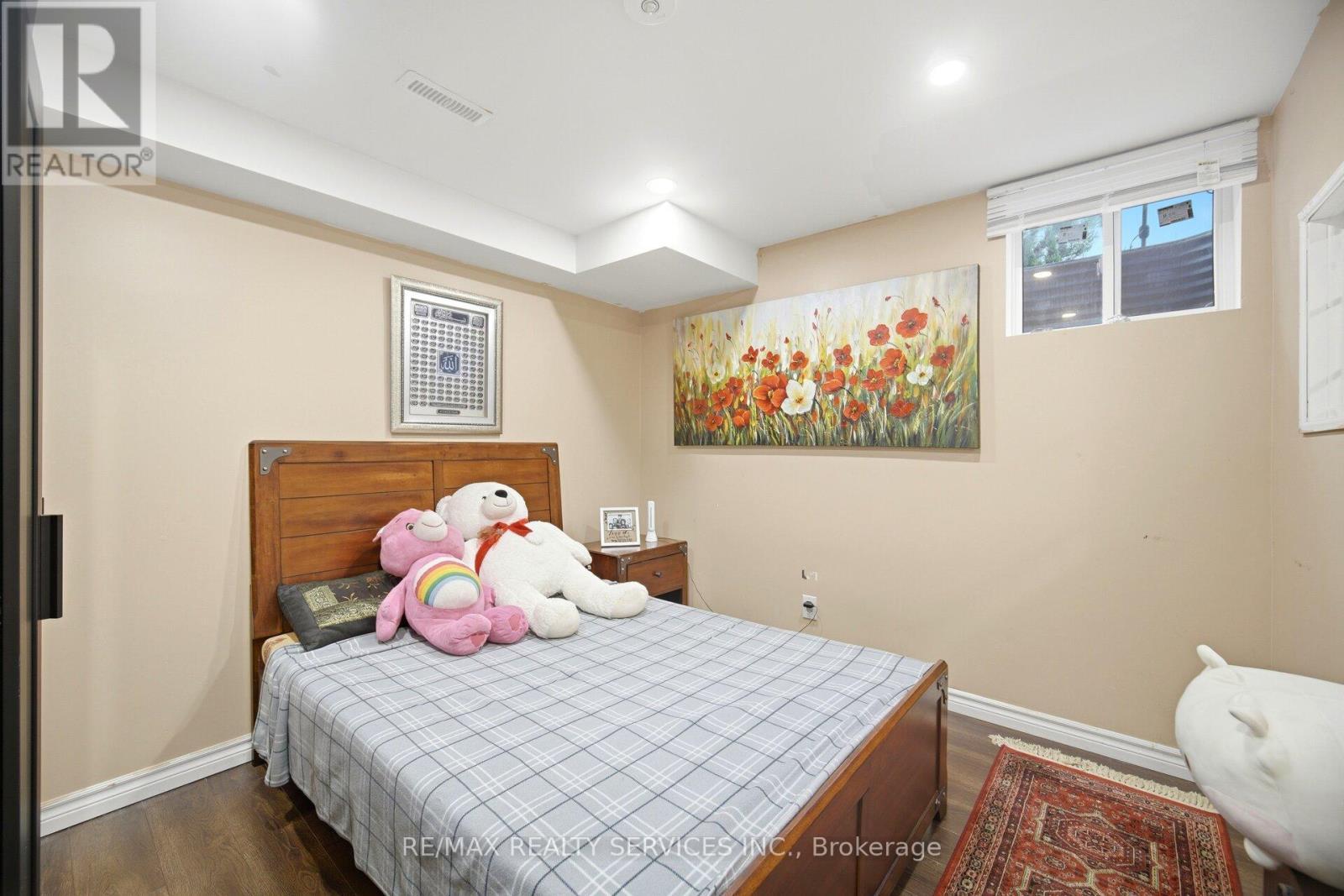 45 Sewells Lane, Brampton, ON