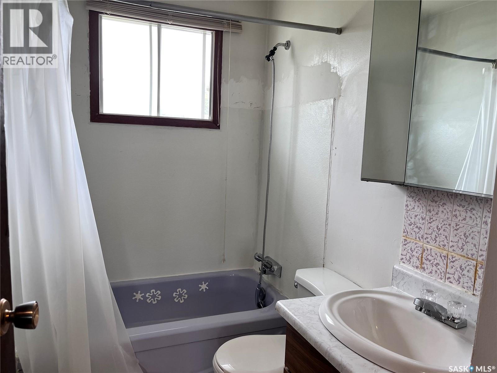 215 Burns Avenue W, Melfort, SK