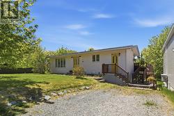 40 Squires Avenue Conception Bay South, NL A1W 4R5