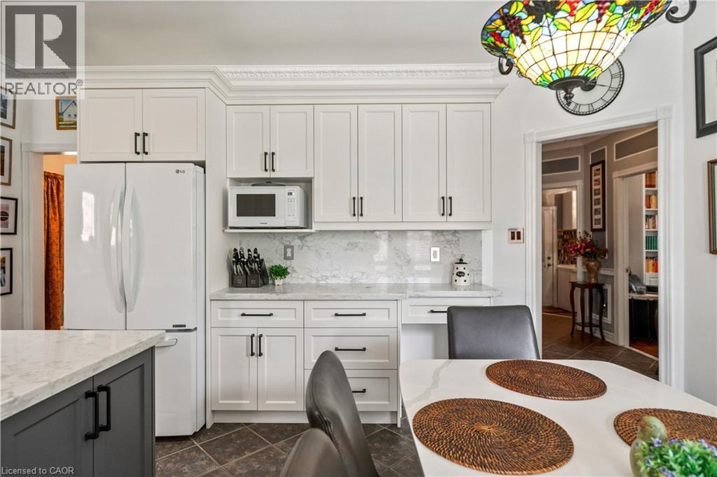 11 Downey Drive, Whitby, ON