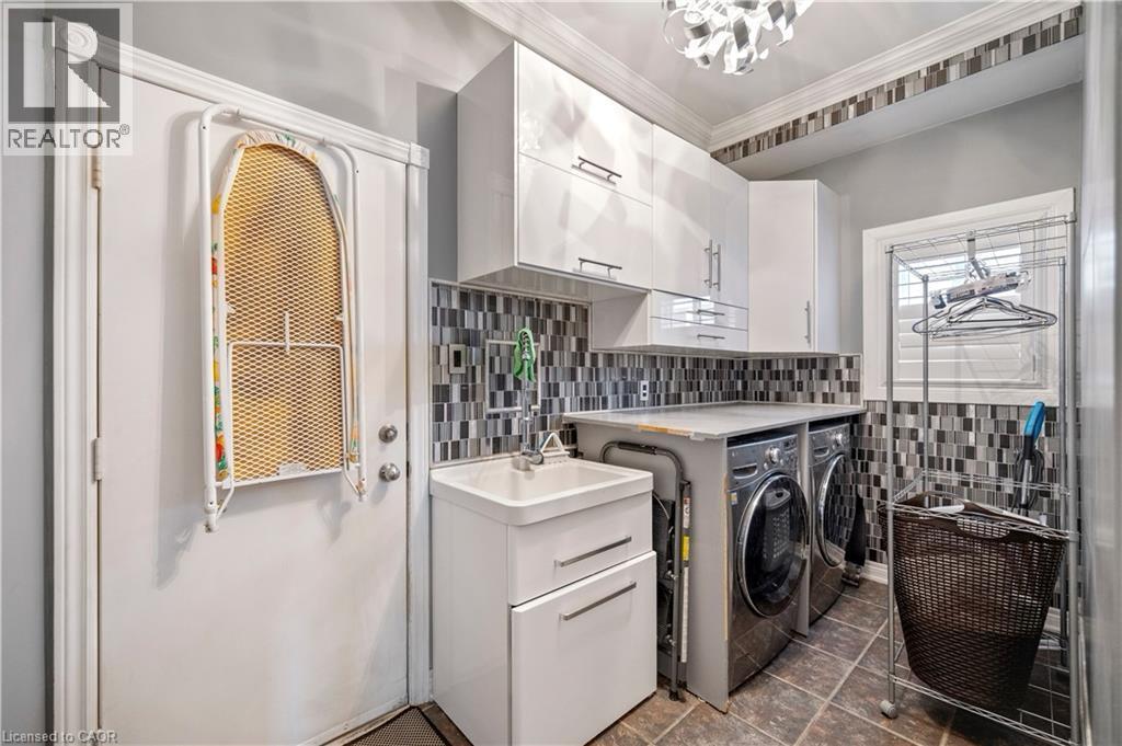 11 Downey Drive, Whitby, ON