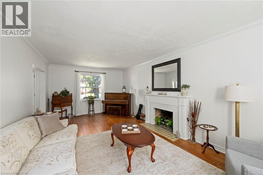 50 Queen Mary Crescent, London, ON