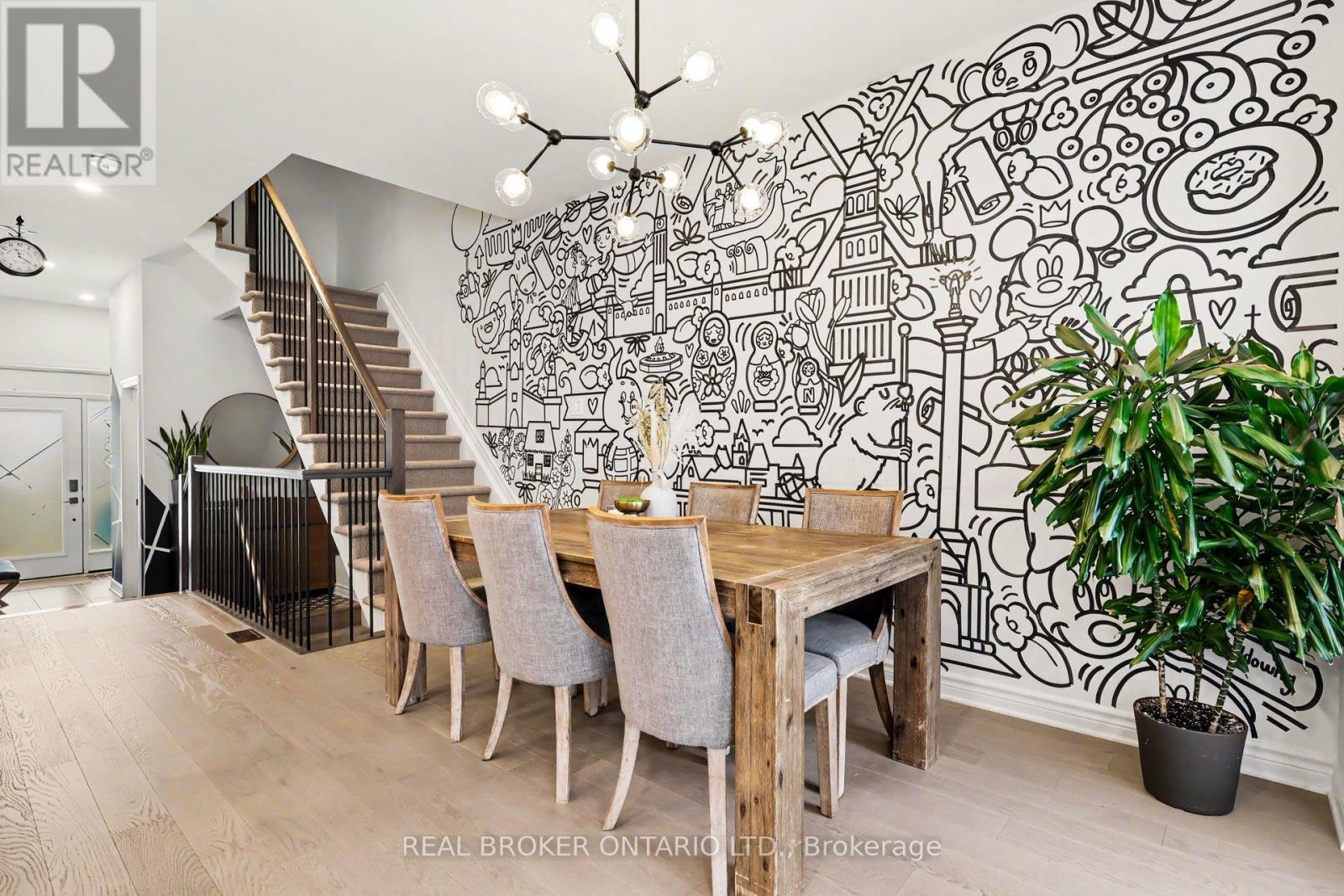 769 Cairn Crescent, Ottawa, ON