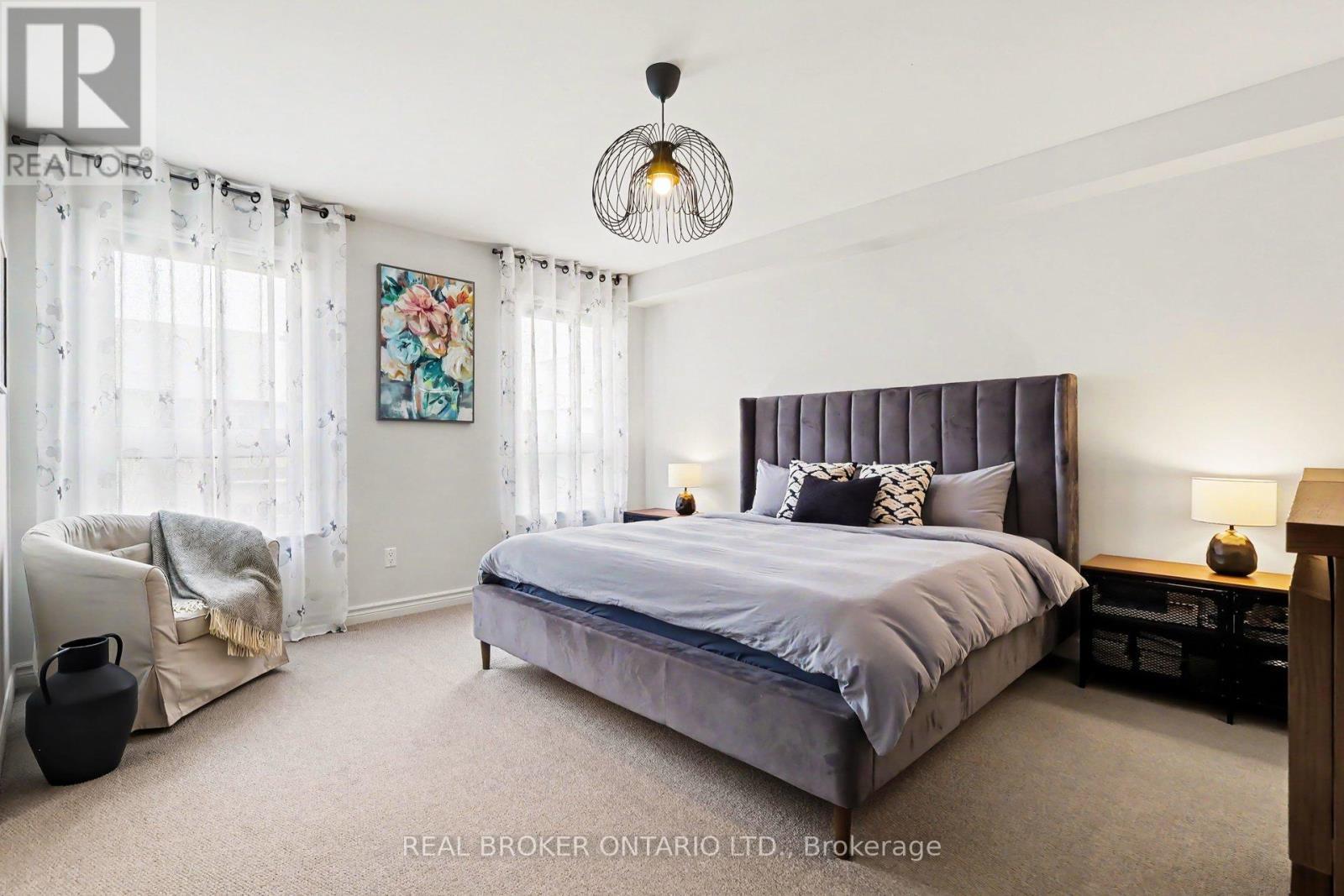 769 Cairn Crescent, Ottawa, ON