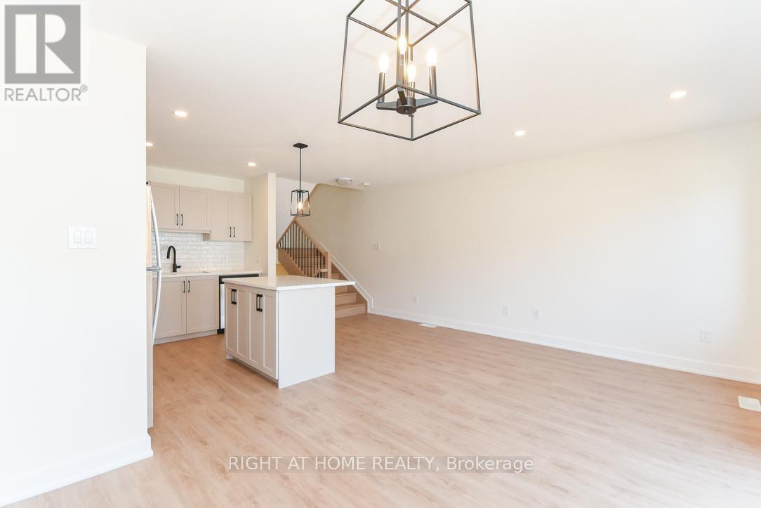75 Whitcomb Crescent, Smiths Falls, ON