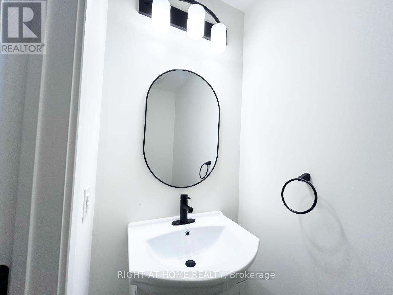 75 Whitcomb Crescent, Smiths Falls, ON