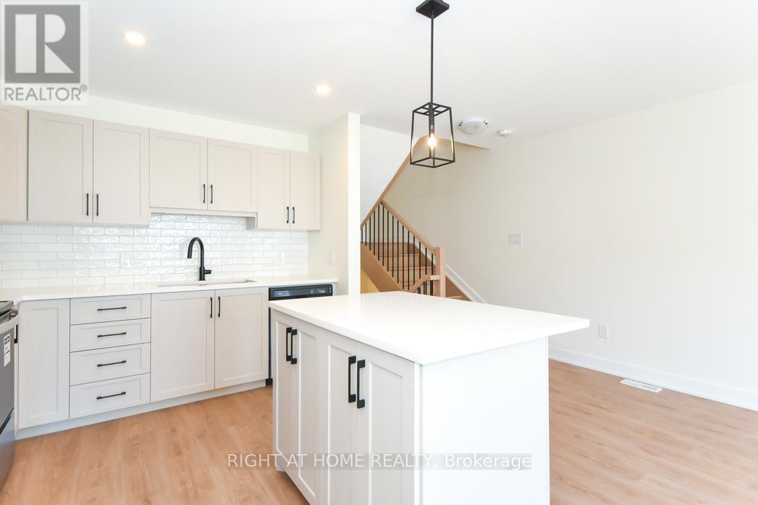 75 Whitcomb Crescent, Smiths Falls, ON