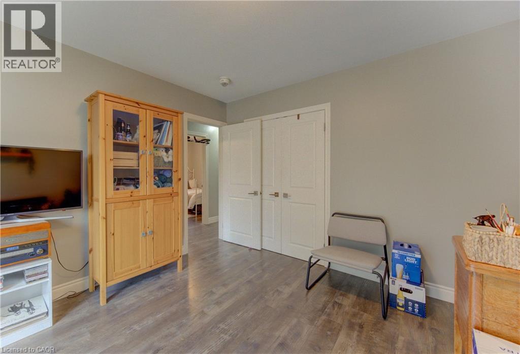 127 Strathcona Crescent, Kitchener, ON
