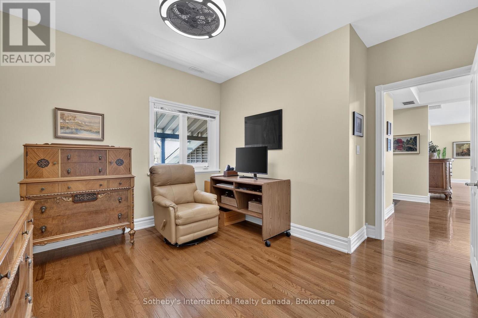 Bedroom 3 Being Used As An Office - 541 Mariners Way, Collingwood, ON