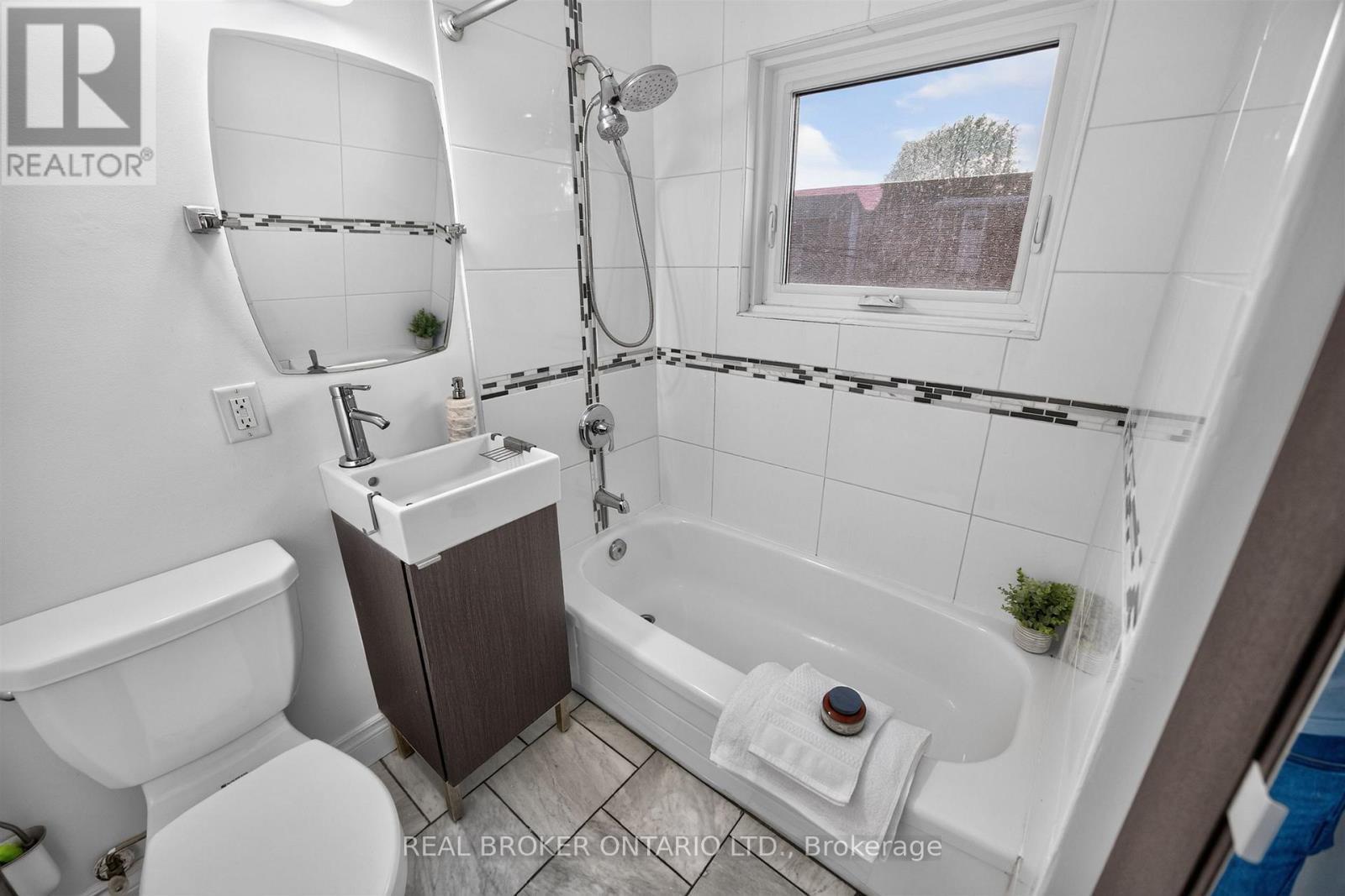 30 Willowmount Drive, Toronto, ON
