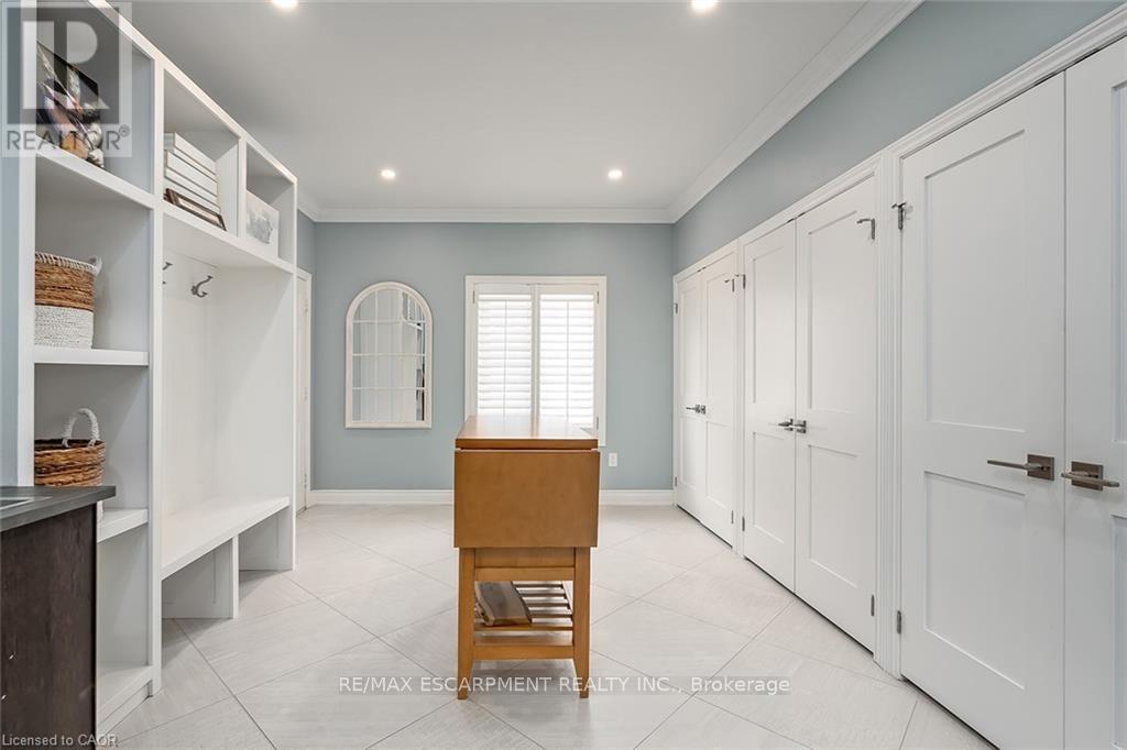 4252 Sarazen Drive, Burlington, ON