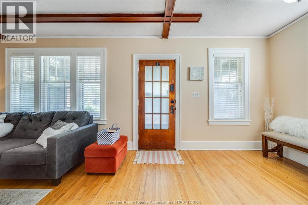 879 Dawson, Windsor, ON