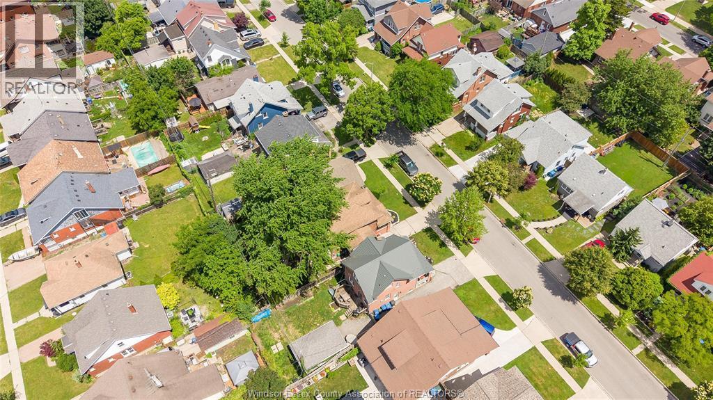 879 Dawson, Windsor, ON