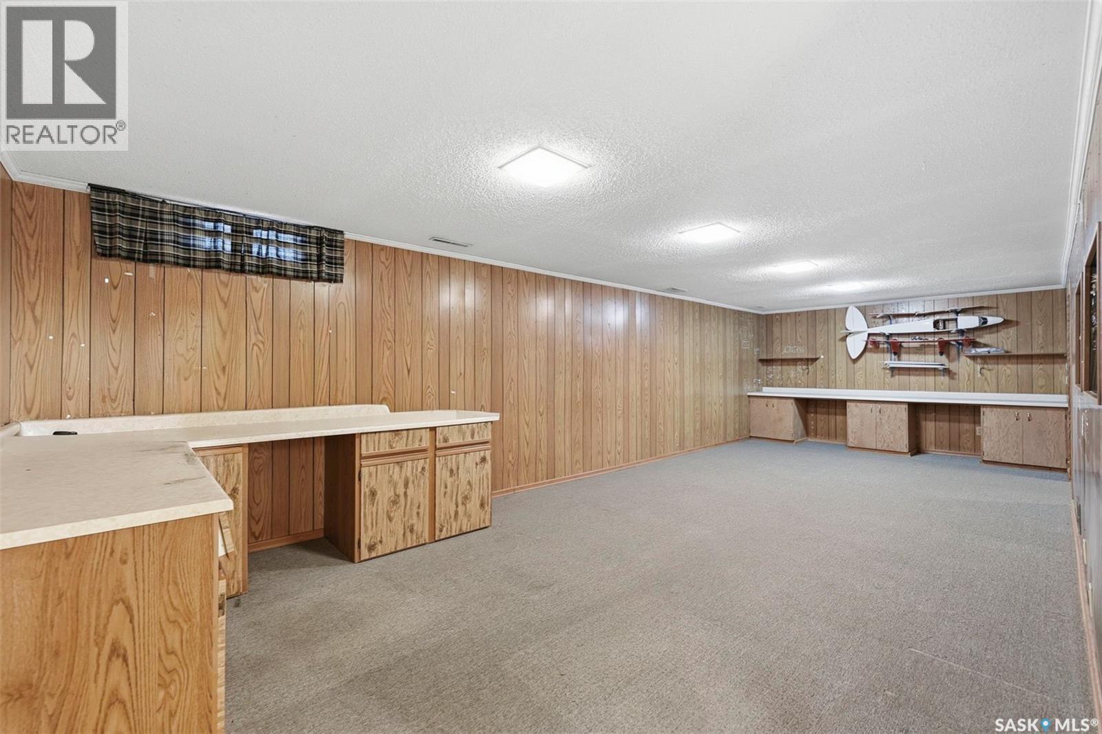 924 9Th Avenue N, Saskatoon, SK