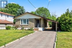 42 MEREDITH CRESCENT Cobourg, ON K9A 4M9