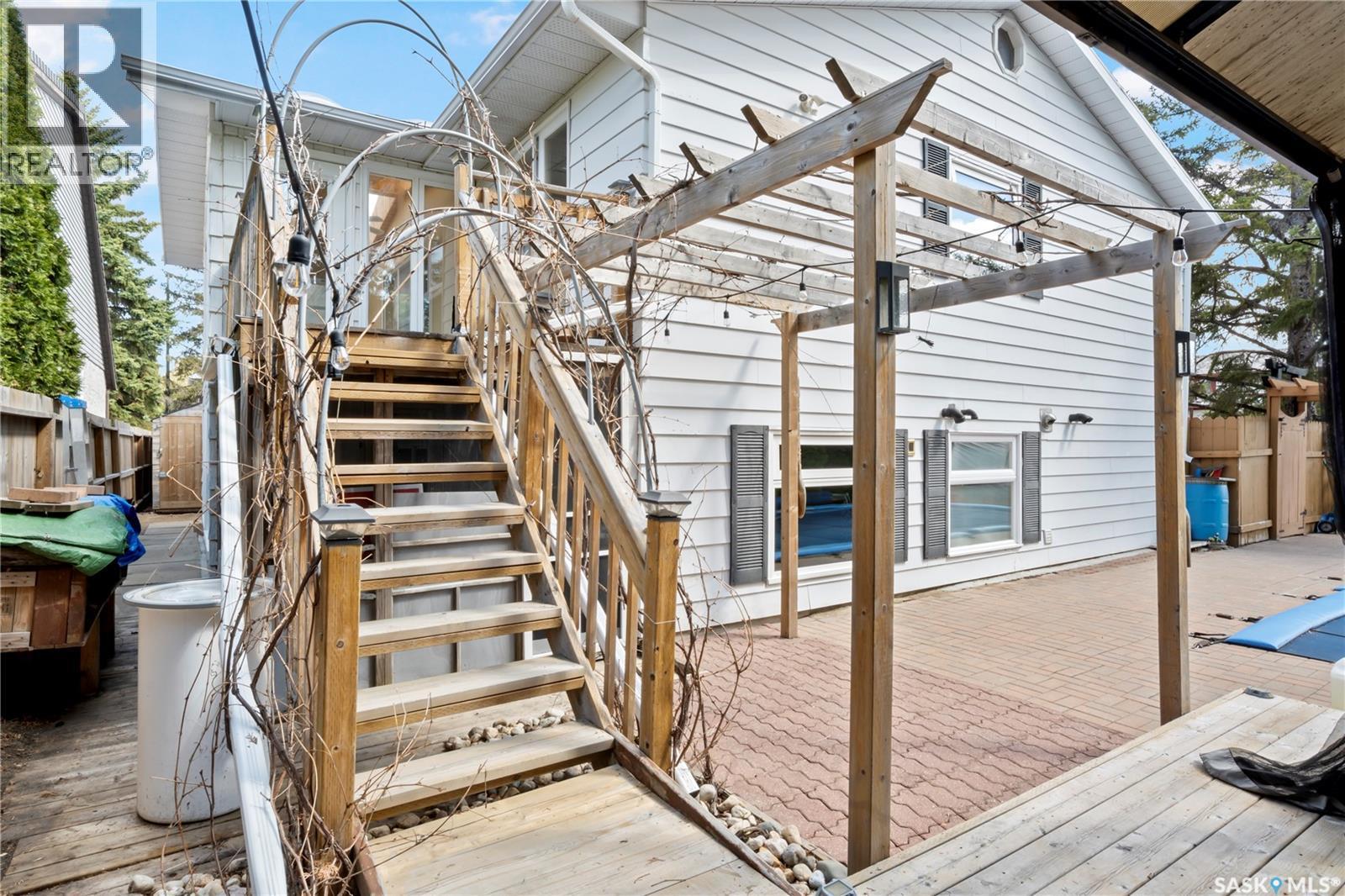 66 Leslie Place, Regina, SK