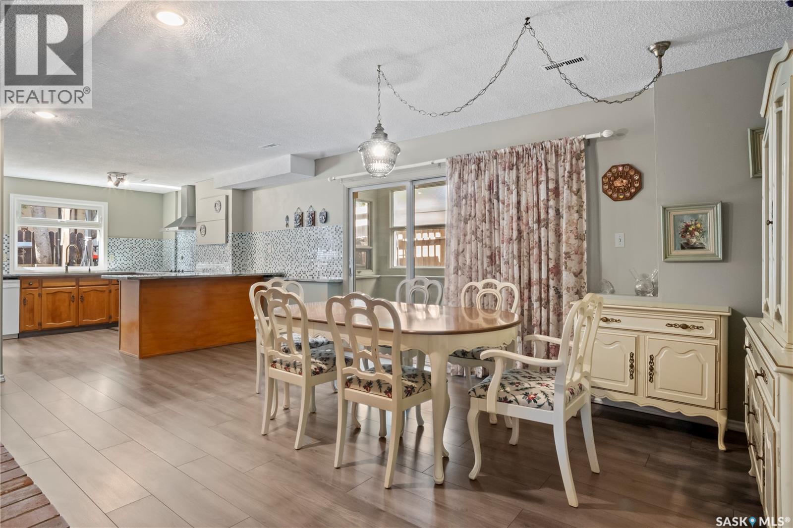 66 Leslie Place, Regina, SK