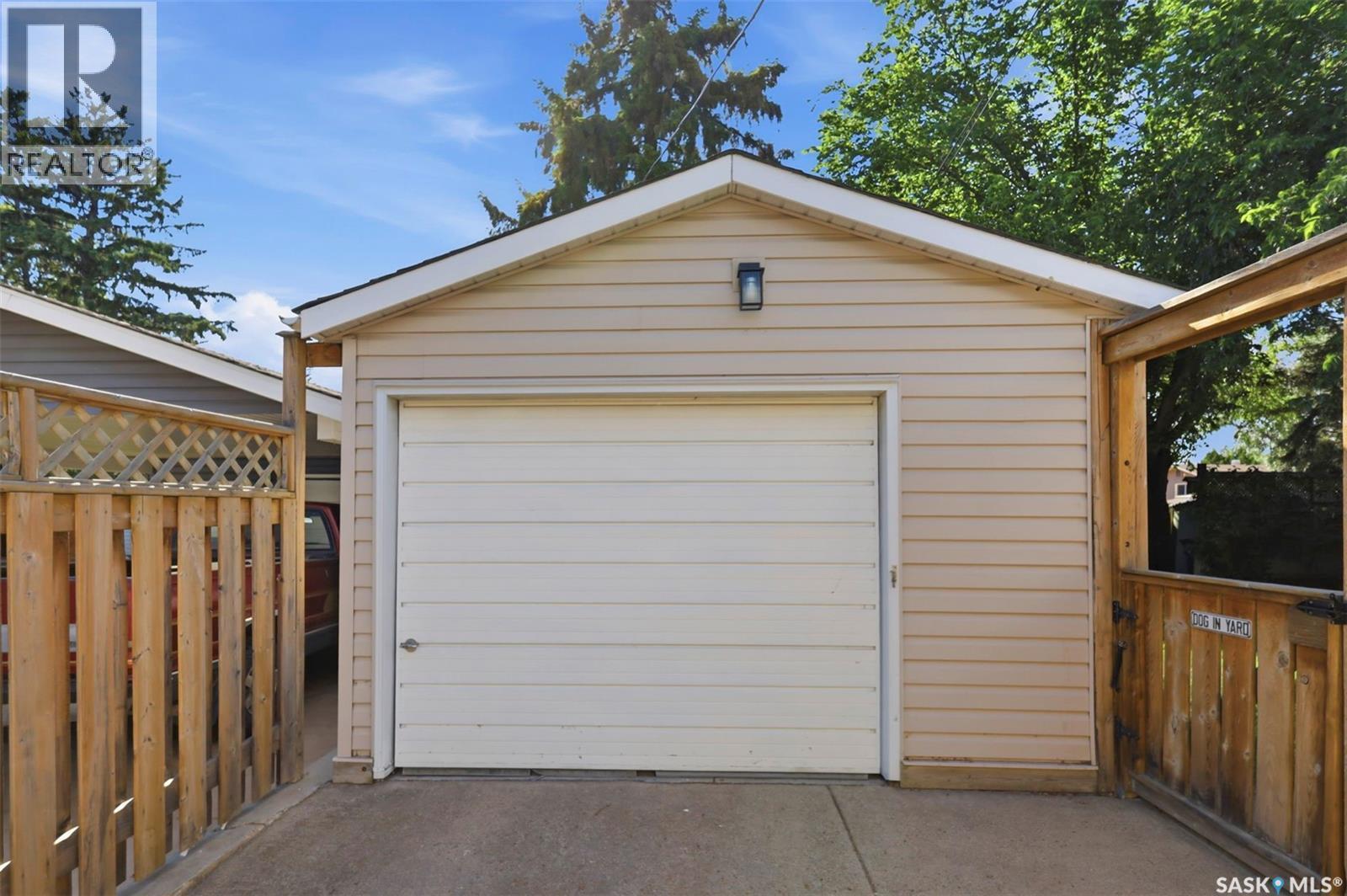 2510 Lansdowne Avenue, Saskatoon, SK