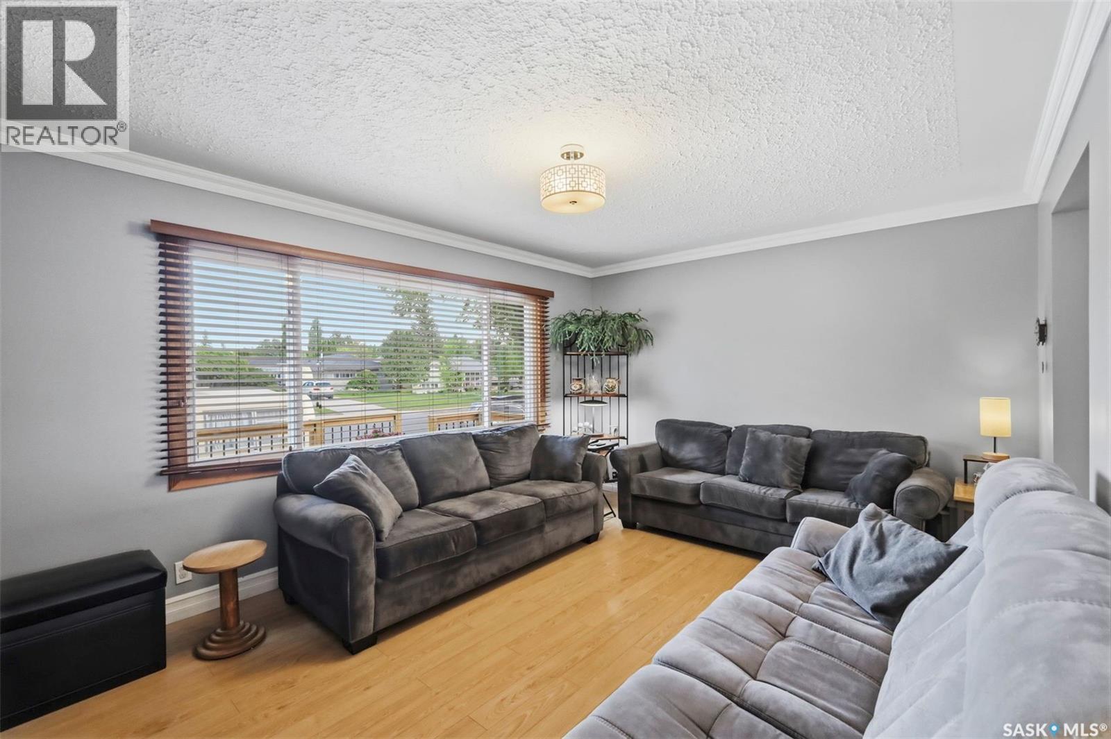 2510 Lansdowne Avenue, Saskatoon, SK