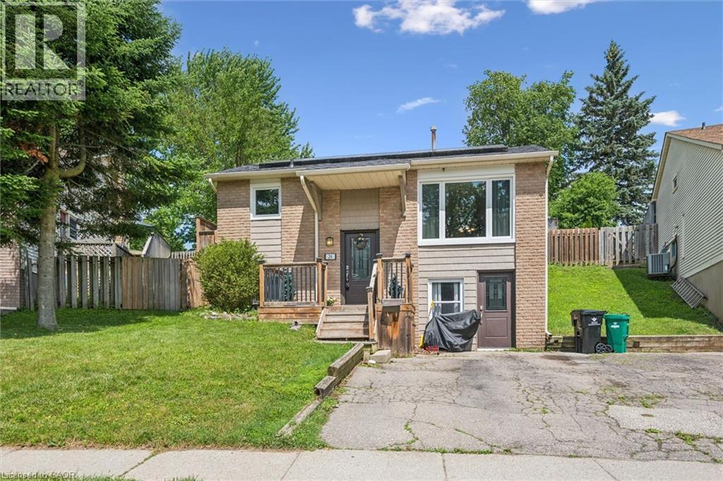 Front house - 24 Byton Lane, Cambridge, ON - Outdoor