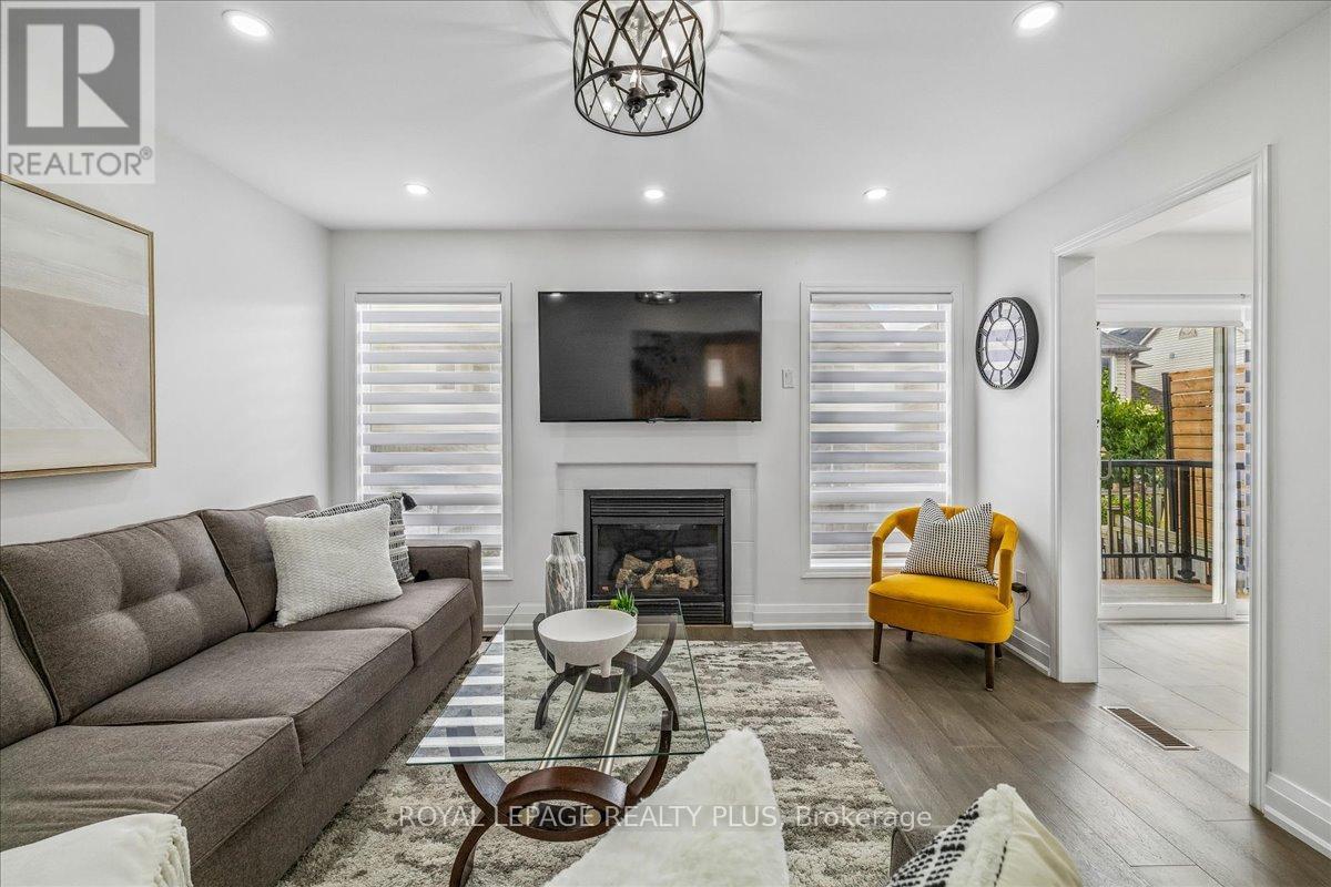 858 Shepherd Place, Milton, ON