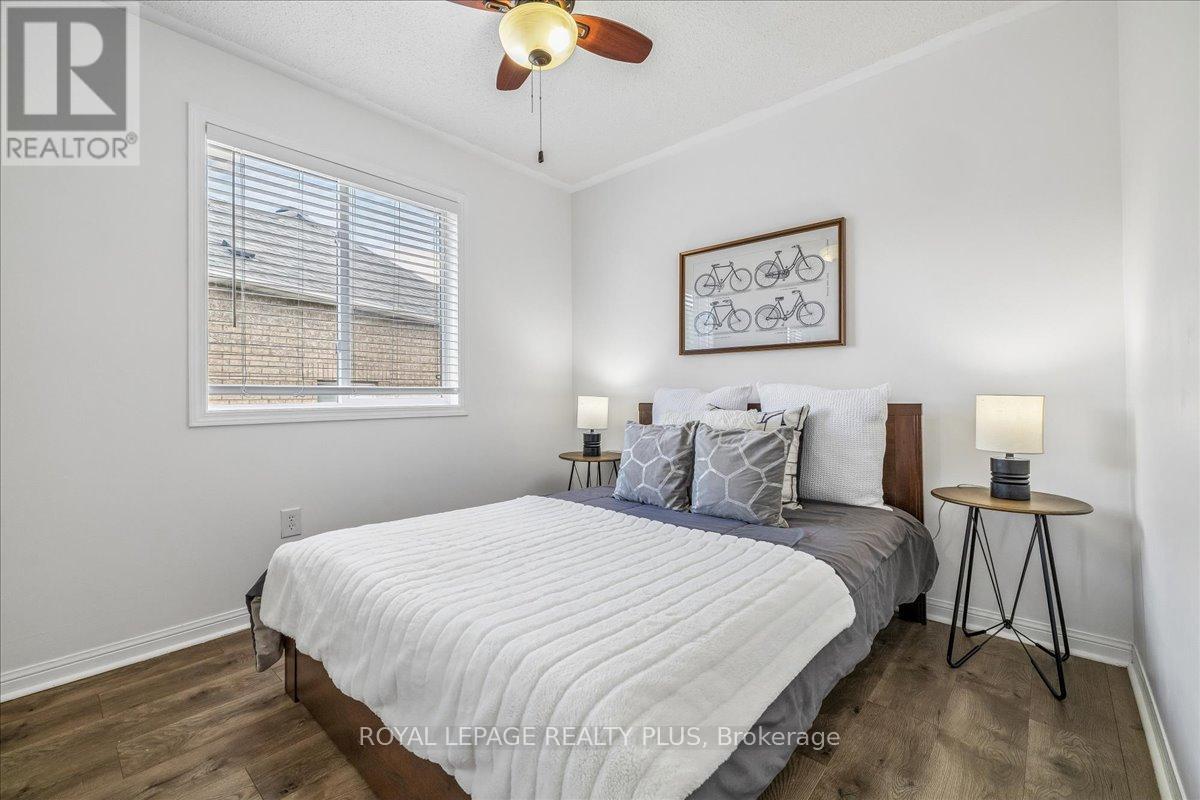 858 Shepherd Place, Milton, ON