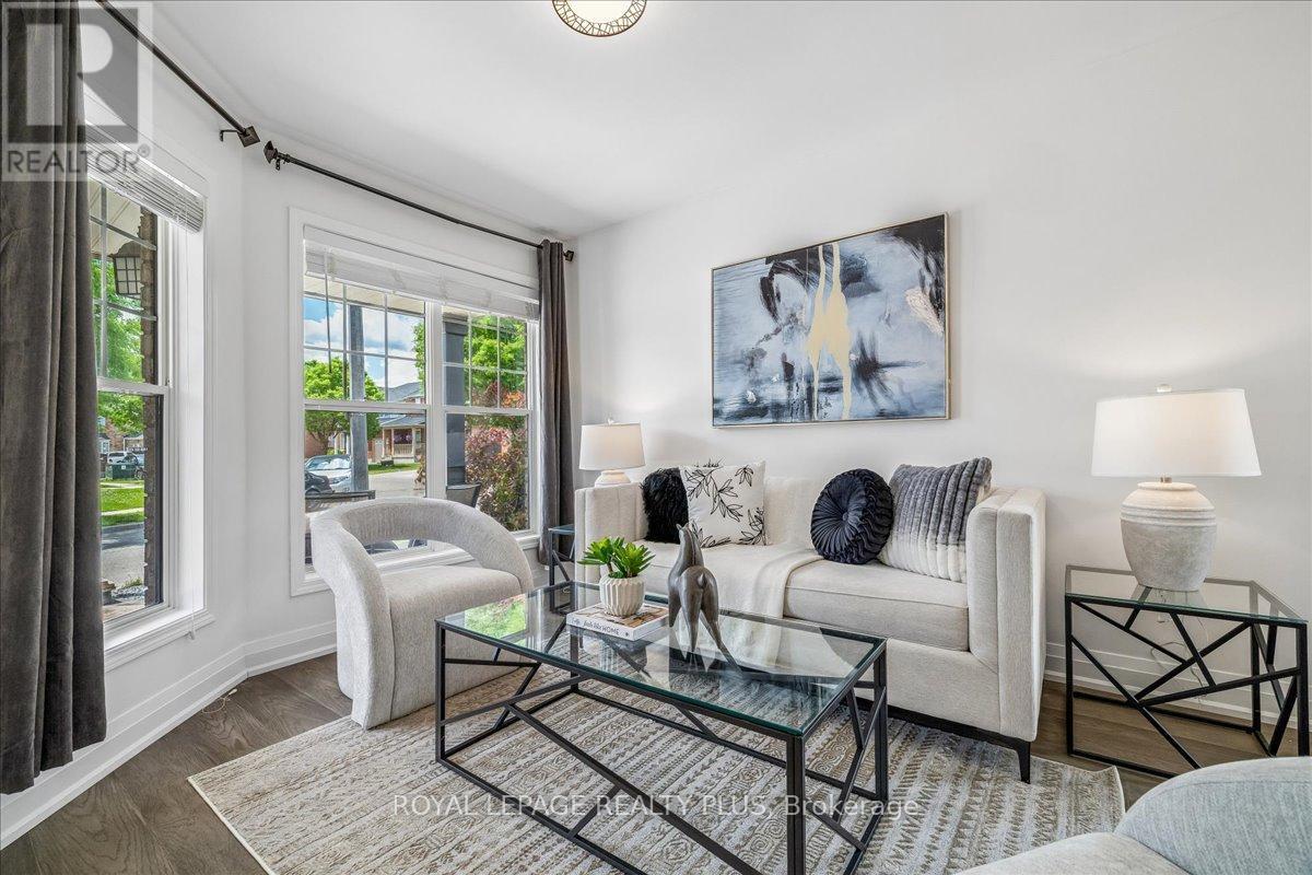 858 Shepherd Place, Milton, ON