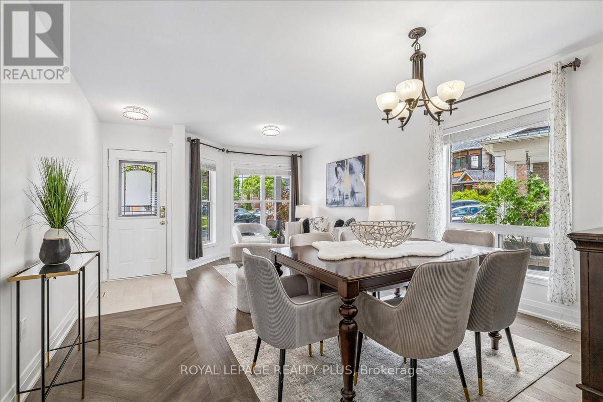 858 Shepherd Place, Milton, ON