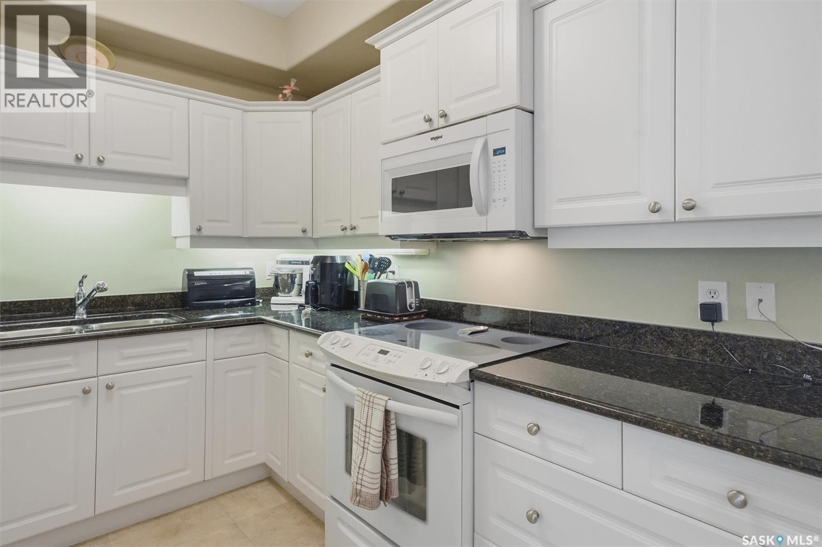 215 106 Armistice Way, Saskatoon, SK