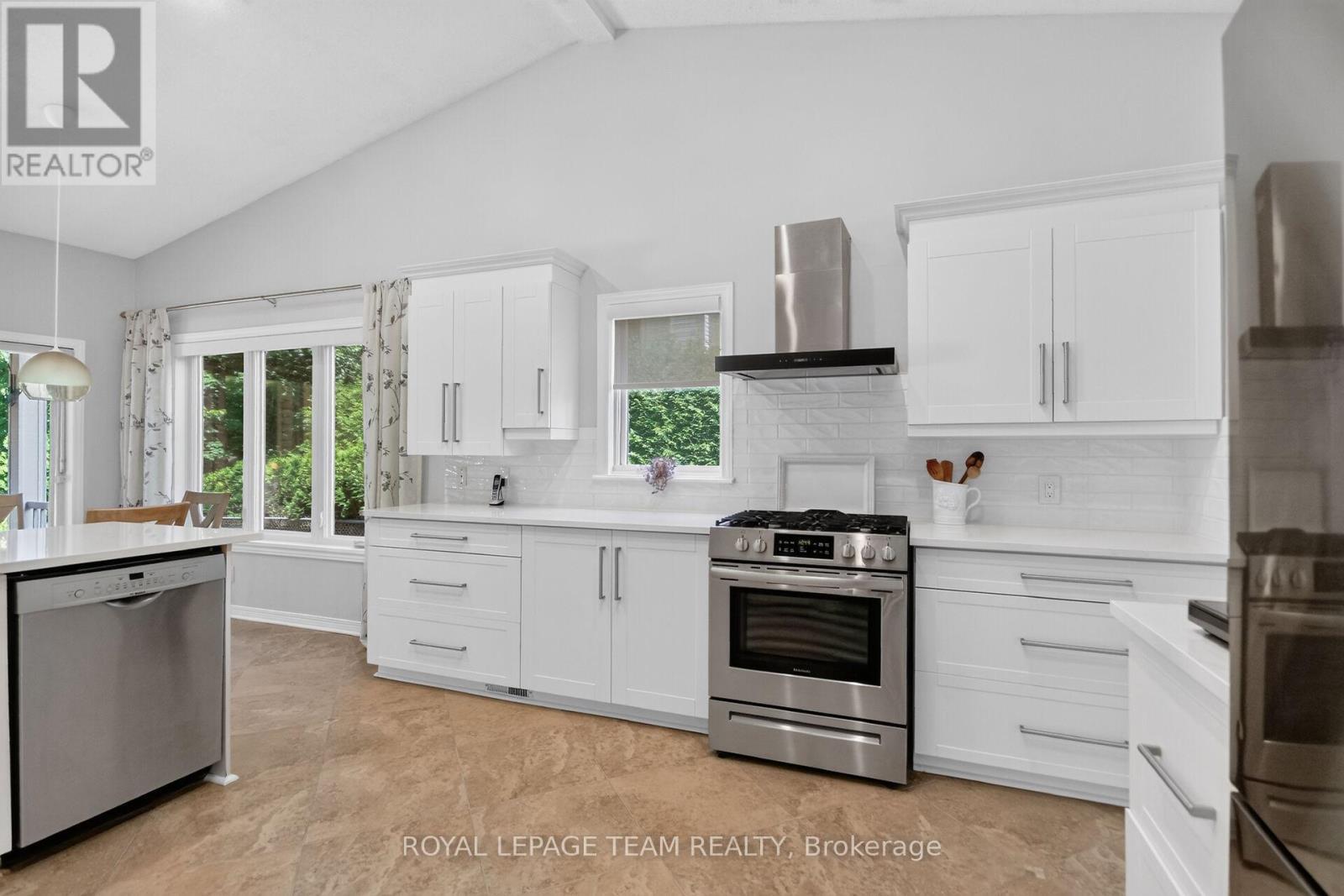 58 Forest Gate Way, Ottawa, ON