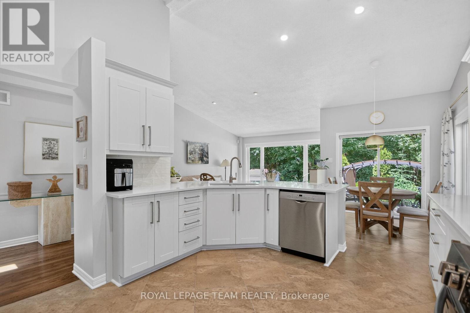 58 Forest Gate Way, Ottawa, ON