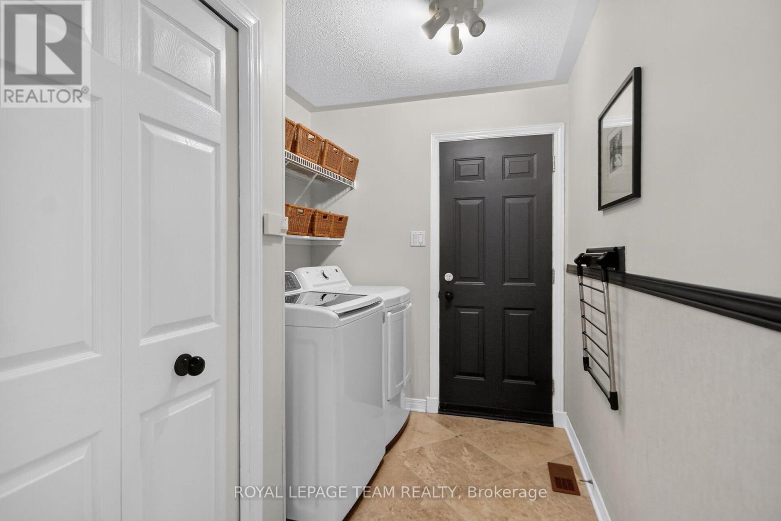 58 Forest Gate Way, Ottawa, ON
