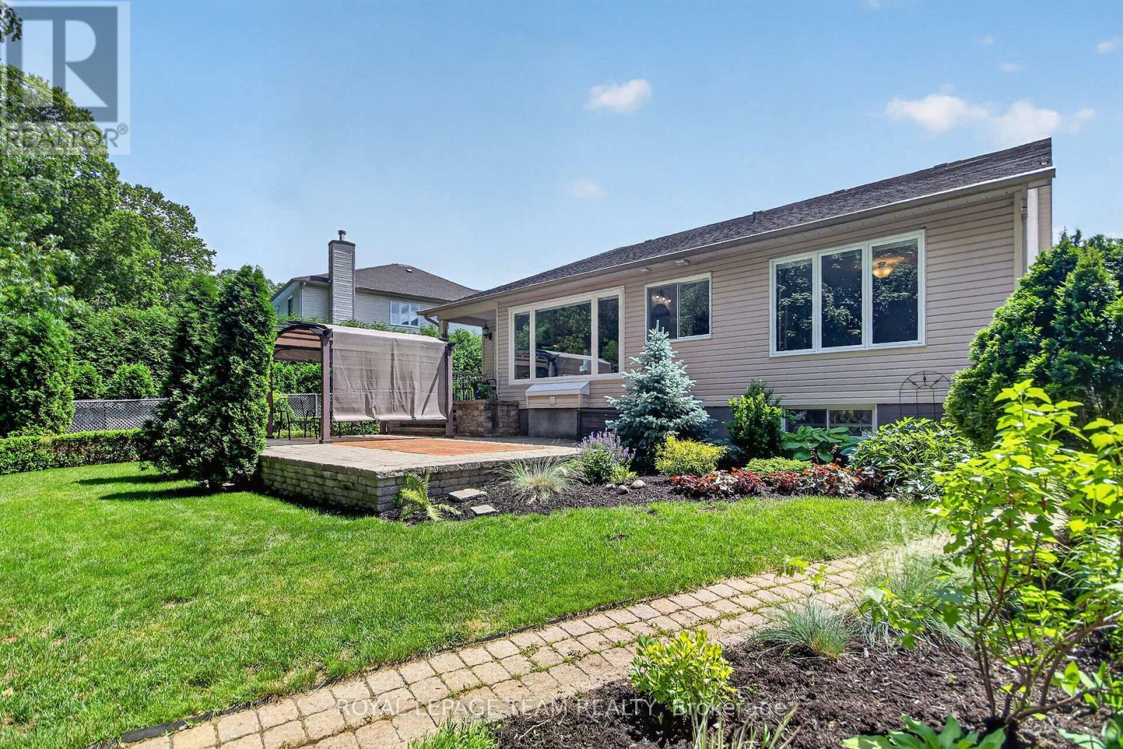 58 Forest Gate Way, Ottawa, ON