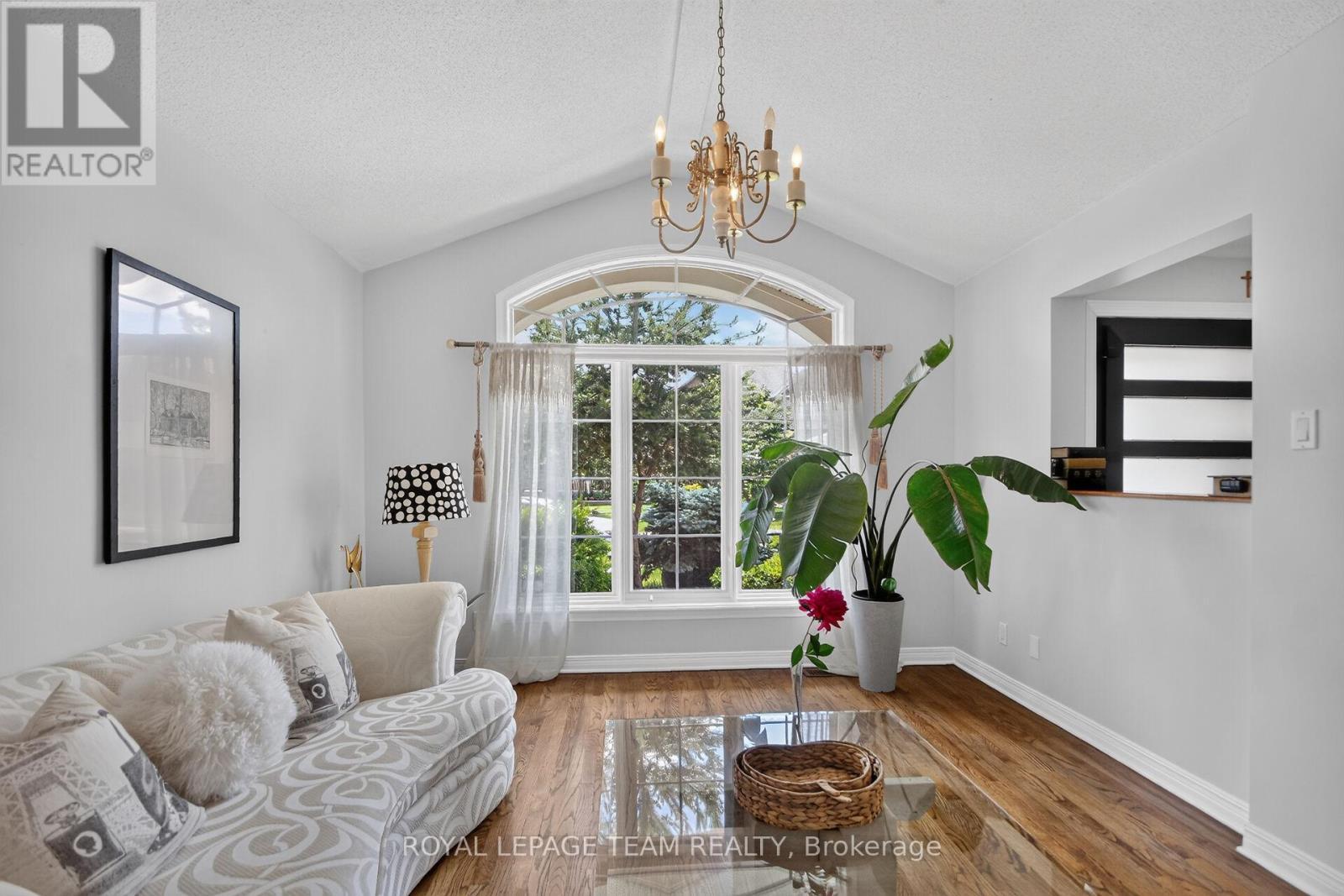 58 Forest Gate Way, Ottawa, ON