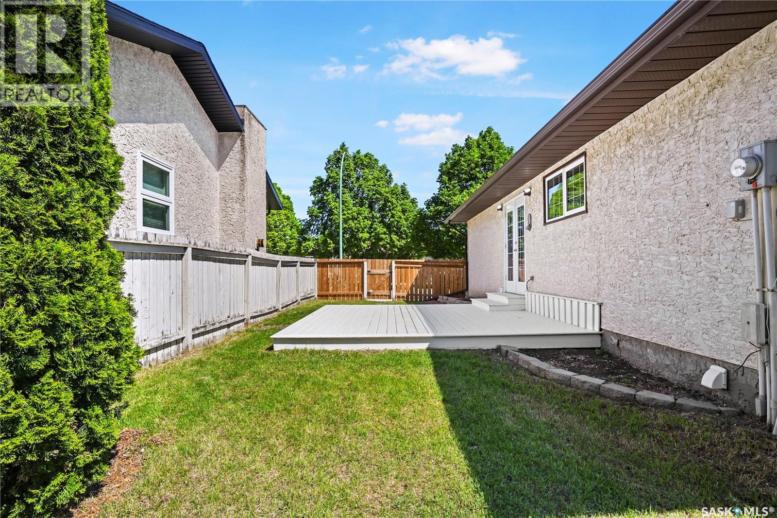 3331 Parkland Drive E, Regina, SK